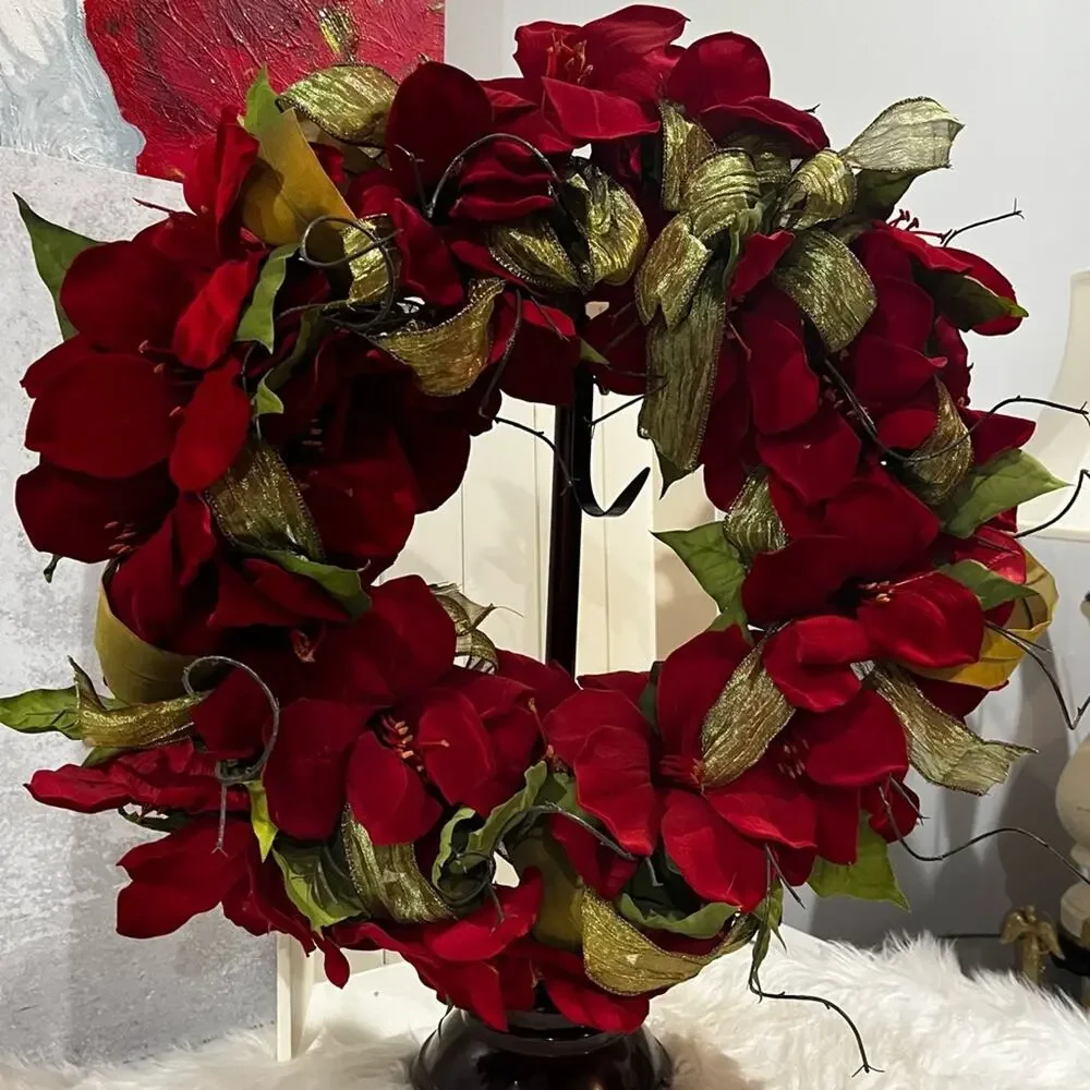 NEW Pottery Barn Poinsettia Decorative Christmas Holiday Hanging Wreath Round